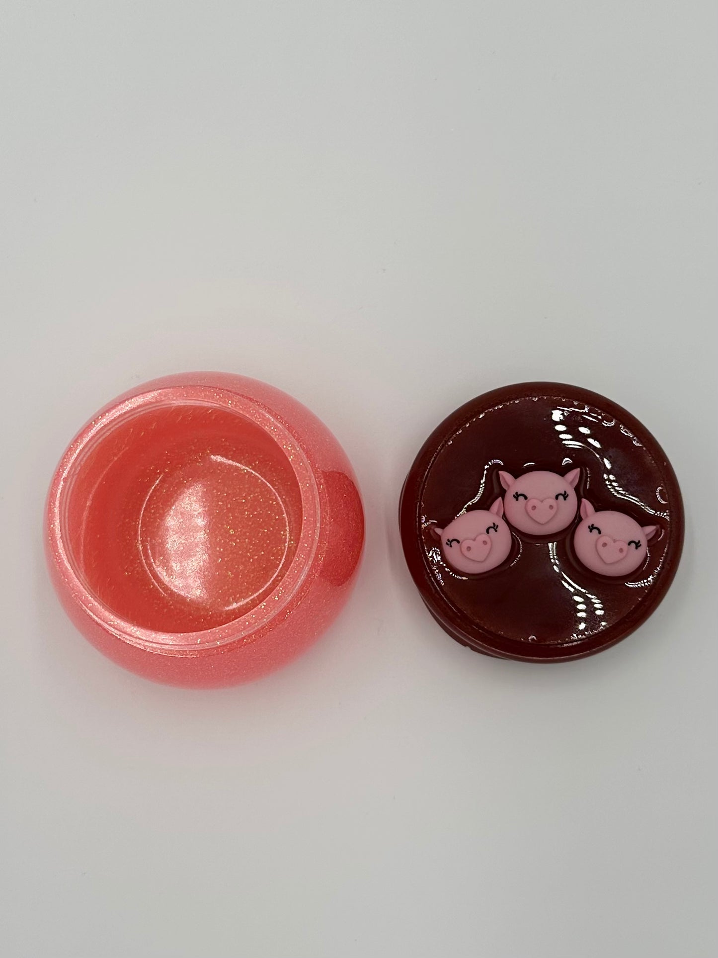 Resin Jar with Screw On Lid