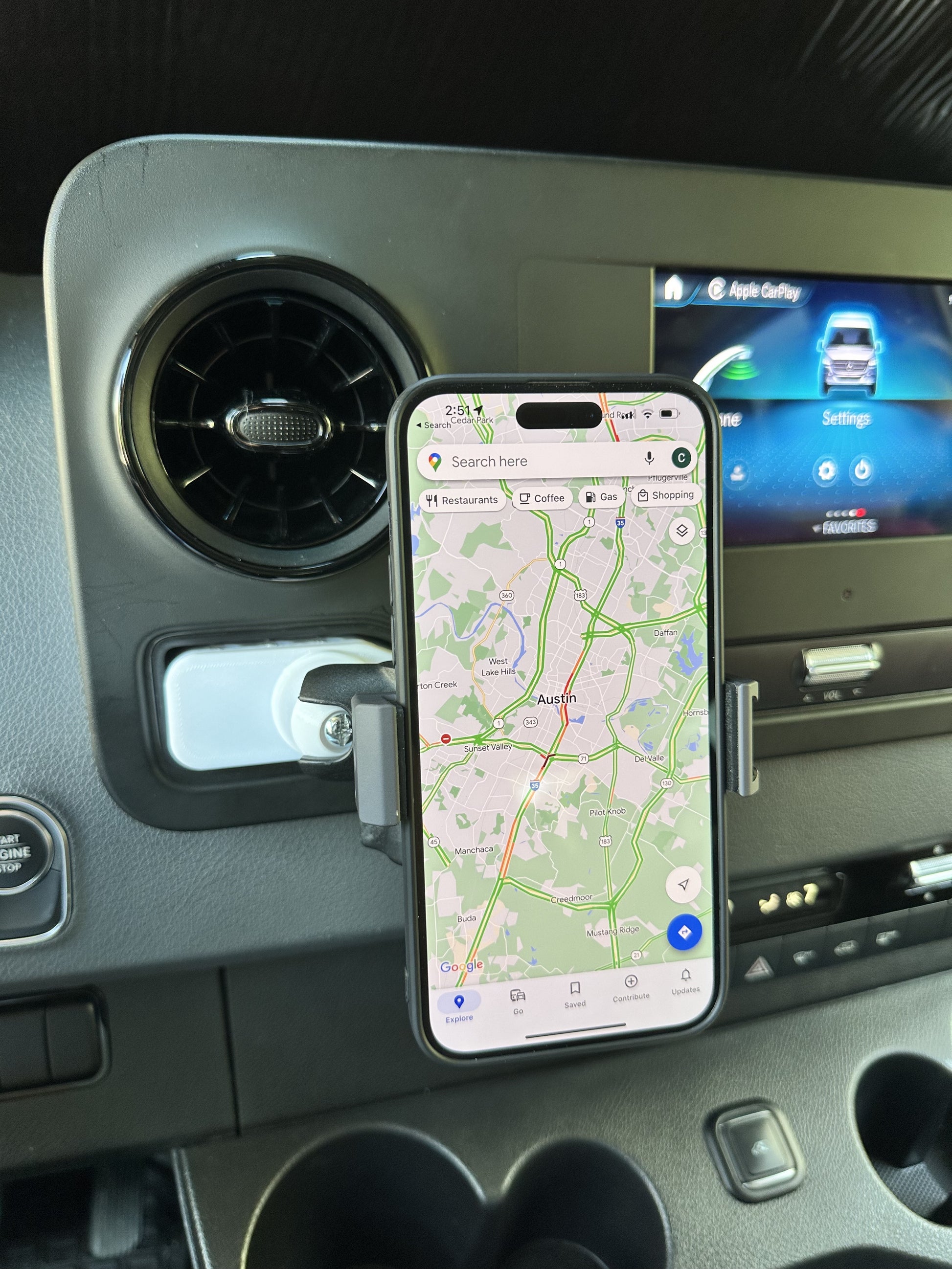 Mercedes-Benz Sprinter Phone Mount