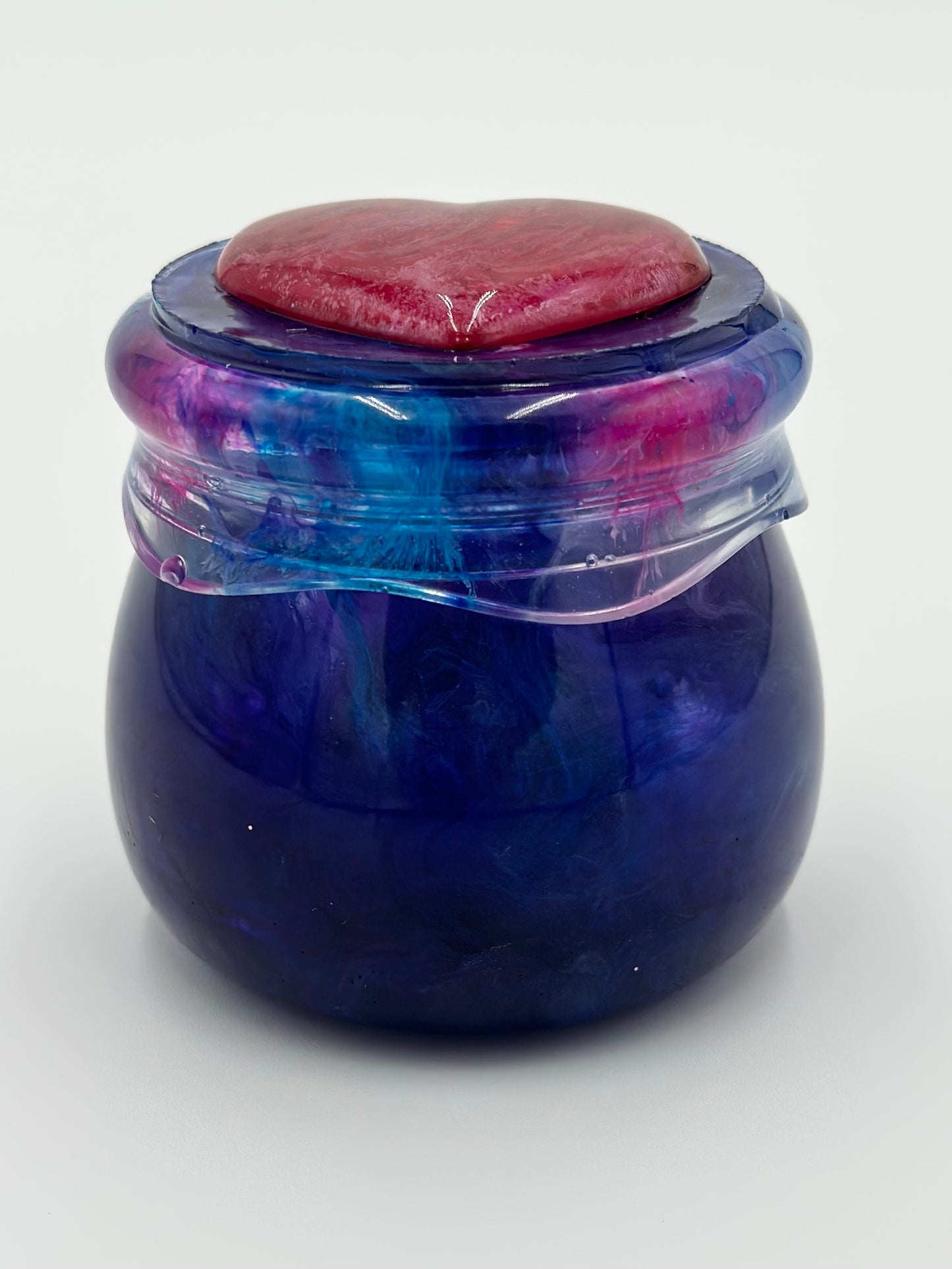 Resin Jar with Screw On Lid