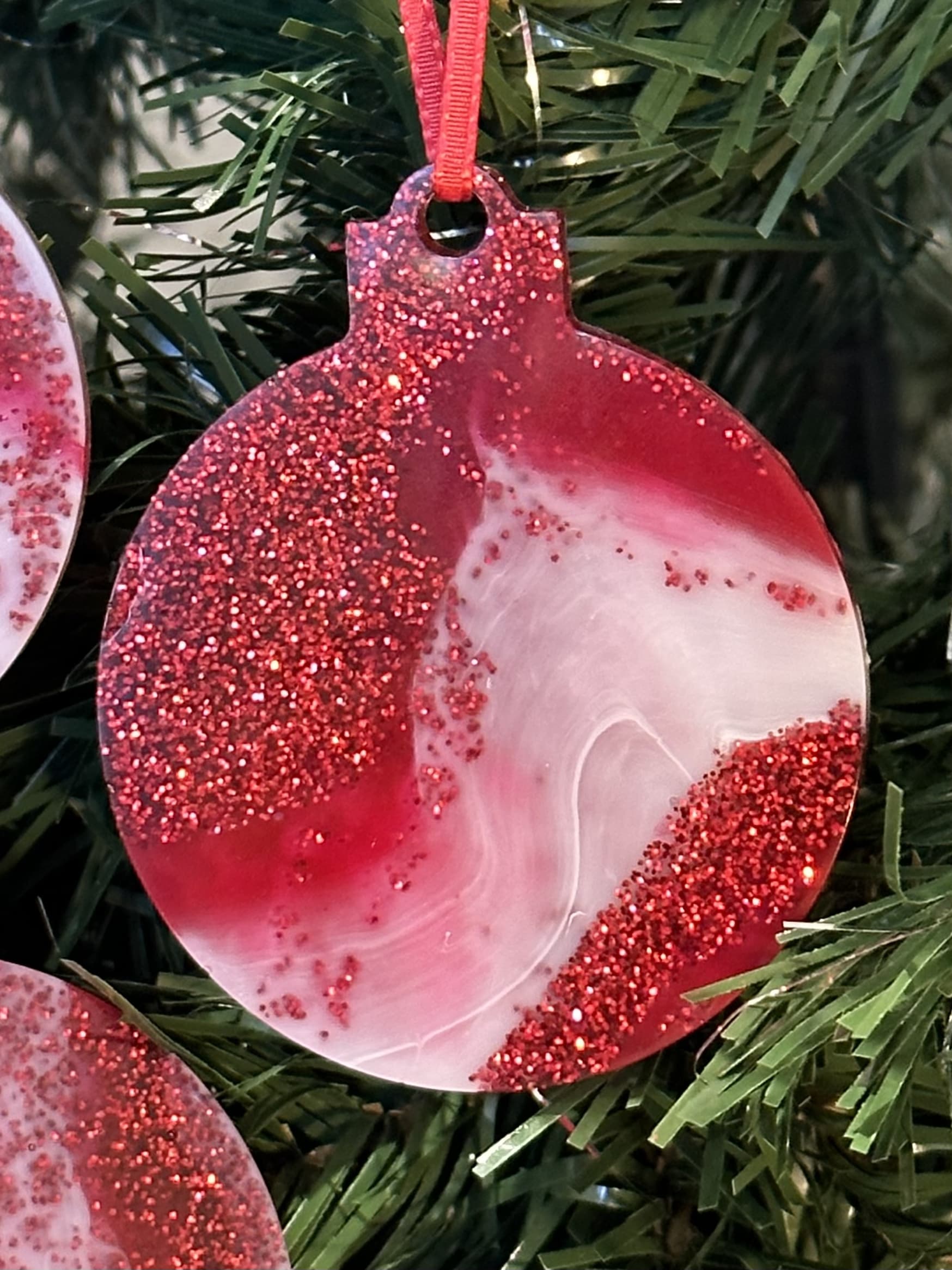 Elegantly Crafted Handmade Resin Ornaments - Unique Holiday Decor