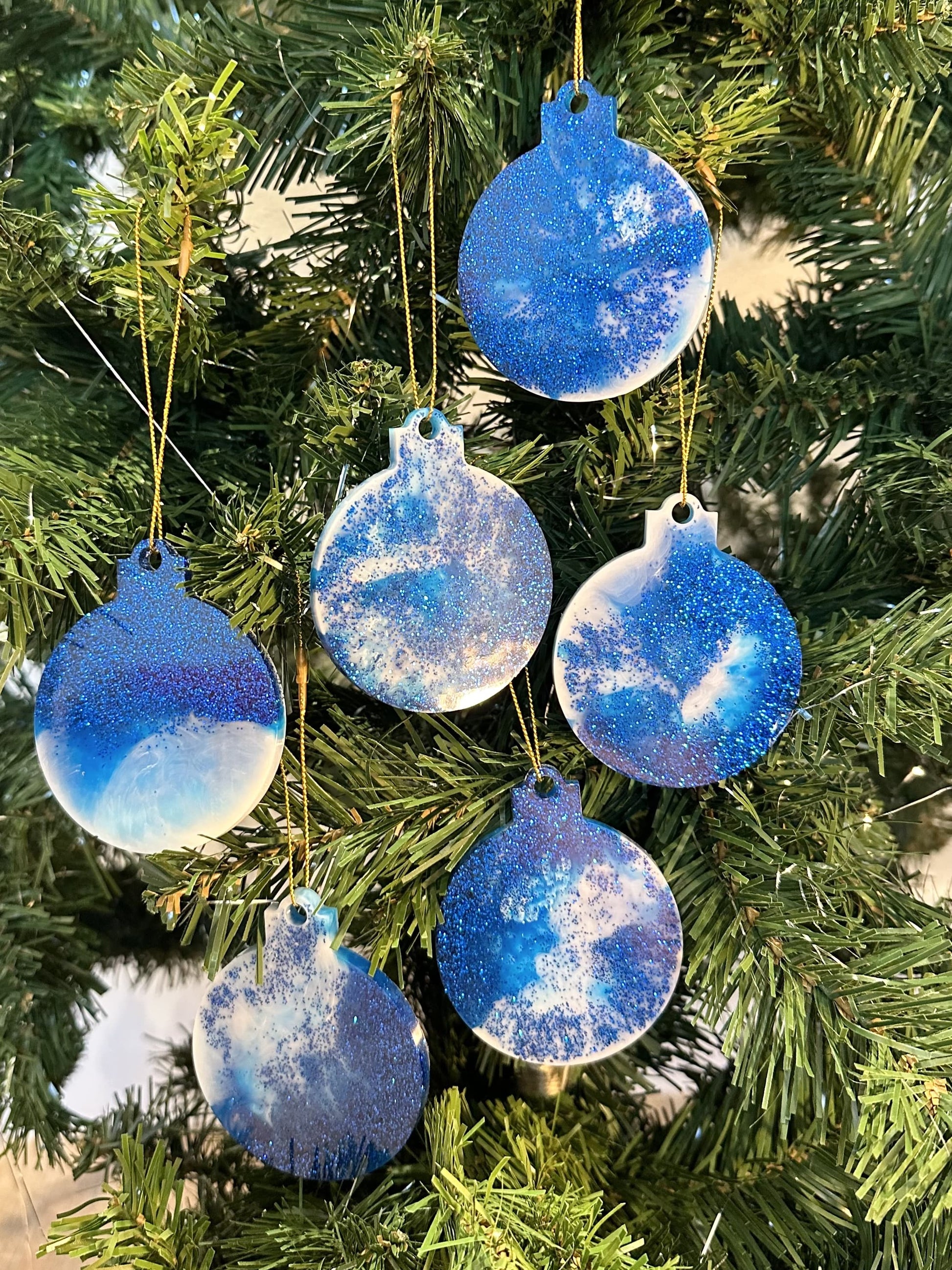 Elegantly Crafted Handmade Resin Ornaments - Unique Holiday Decor