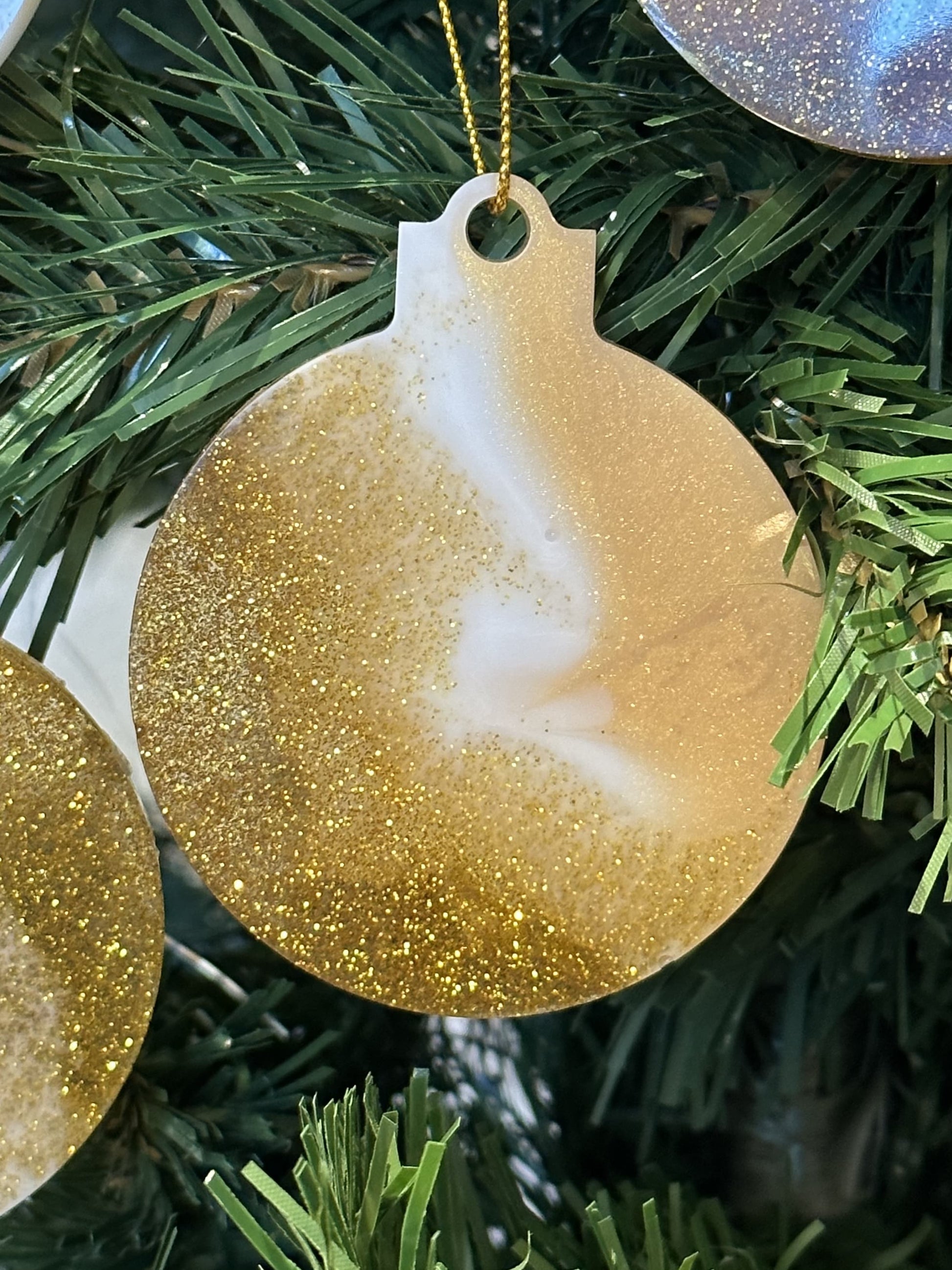 Elegantly Crafted Handmade Resin Ornaments - Unique Holiday Decor